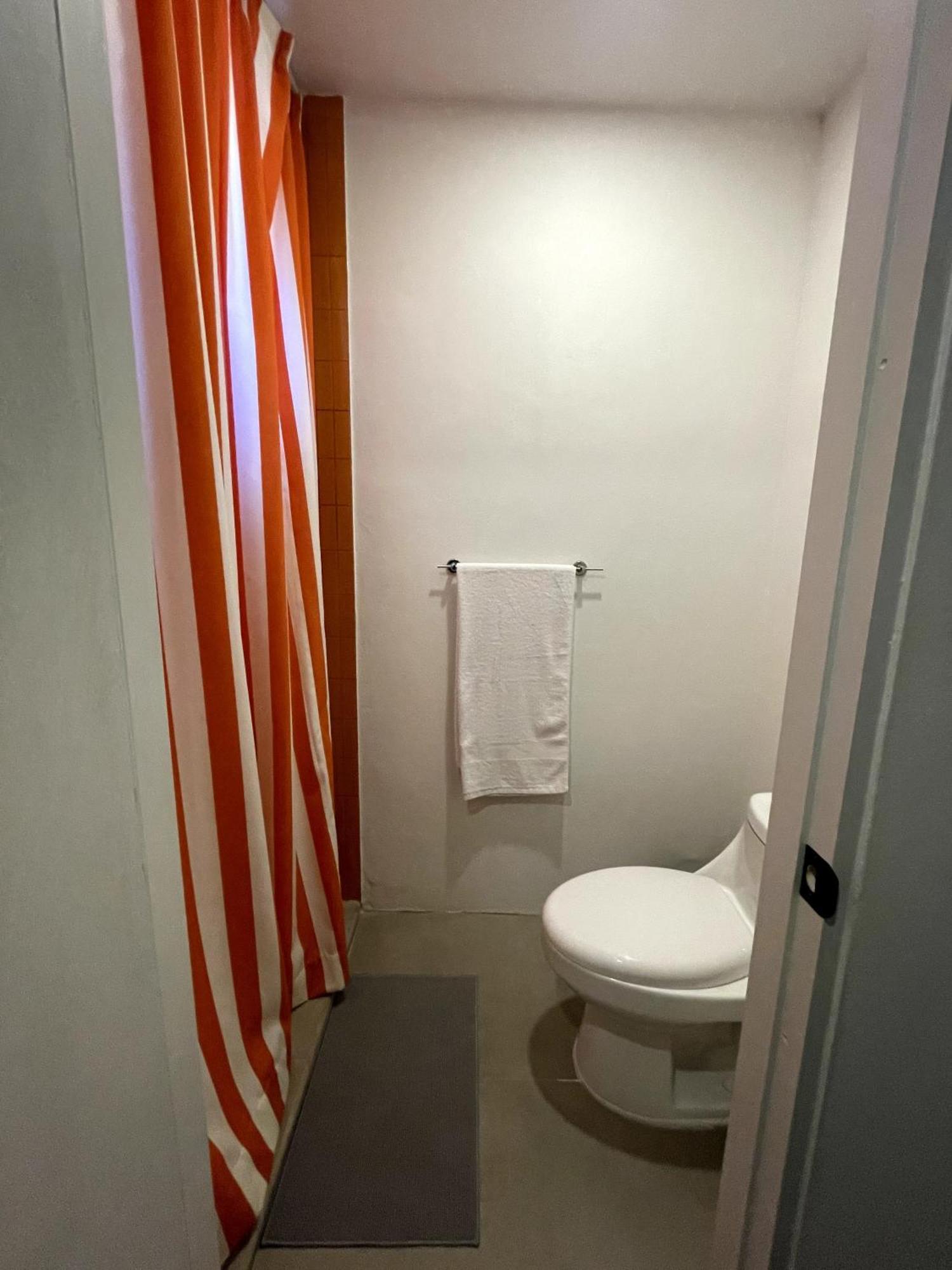 Hotel Nina'S - Juan Santamaria Alajuela Exteriér fotografie